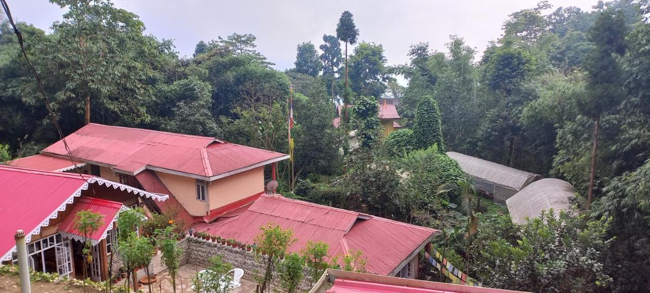 Tenam Garden Homestay كاليمبونج المظهر الخارجي الصورة
